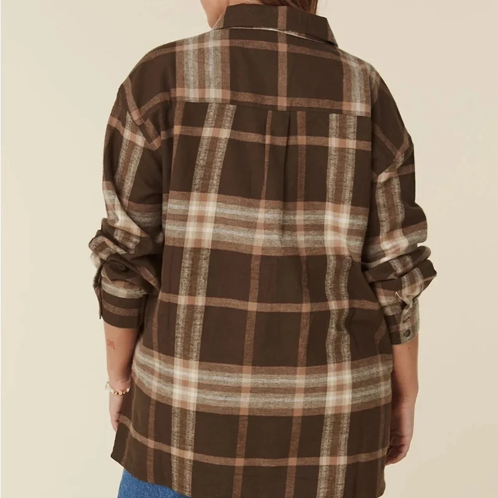 Spell Basecamp Flannel - Picture 4 of 16